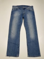 LEVI’S 506 STANDARD FIT