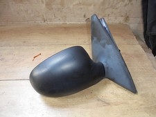 DAEWOO LANOS 1998 OFFSIDE DRIVER SIDE MANUAL DOOR MIRROR BLACK PLASTIC