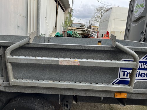Volvo battery box - fl,