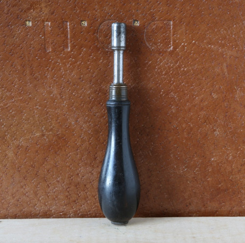 Fine antique pistol - antique,