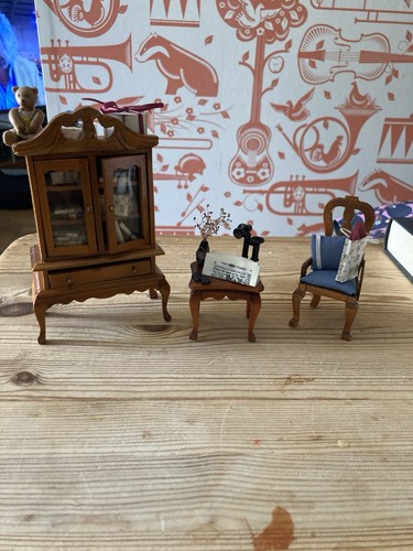 12th scale doll house - 12th,