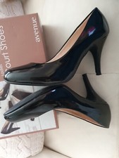 Avenue Black Patent Court Shoes UK 6 - EUR 39