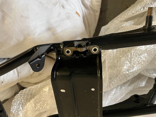 Kawasaki z750 seat - l, clips