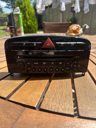Peugeot rcz 2010 mp3 radio - mp3,