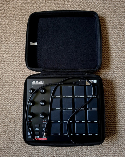 Akai professional mpd218 - professional,