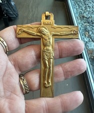 French Crucifix Gold Solid