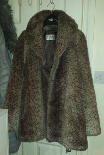 Fenwick luxurious furnatic - fenwick,