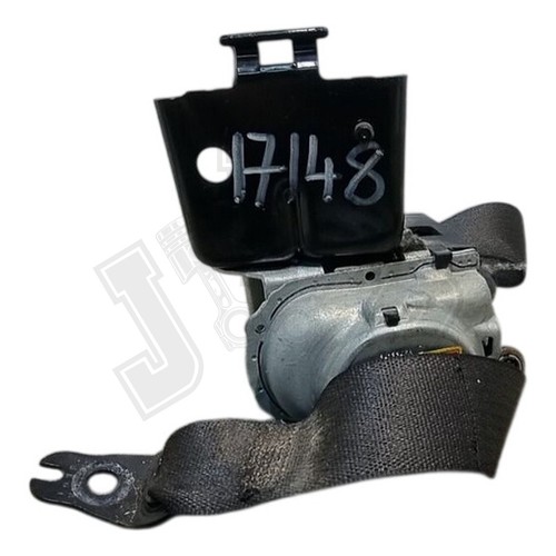 Vauxhall astra seat belt rear - astra,