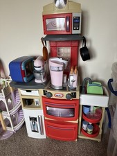 Little Tikes Play Kitchen with