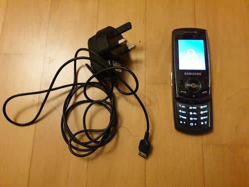 Samsung mobile phone sgh j700 - samsung,