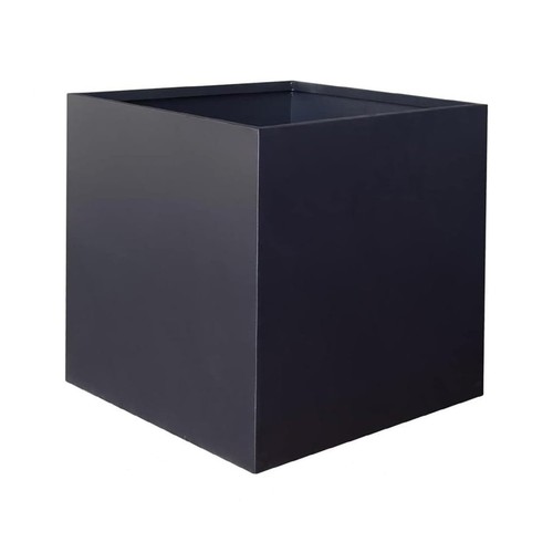 X24 large outdoor - 24"x24"x24",