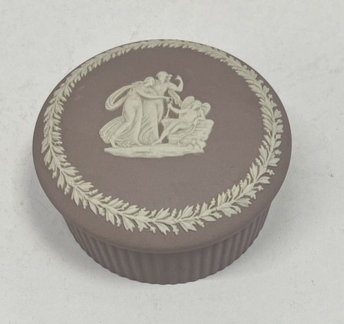Rare wedgwood pink jasperware - wedgwood,