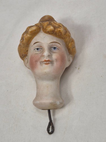 Antique bisque head lady - bisque,