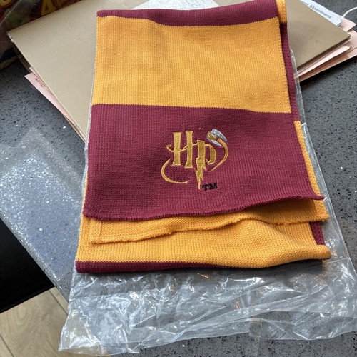 Harry potter gryffindor scarf - potter,