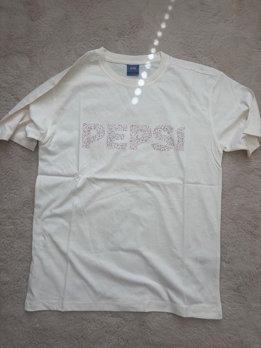 Pepsi large tshirt new - large,