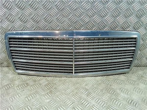 2028880023 front upper grille - front,