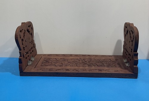 Vintage expanding hand - , carved