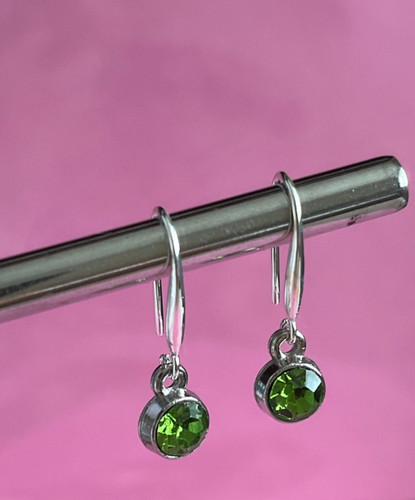 Peridot green august - peridot,