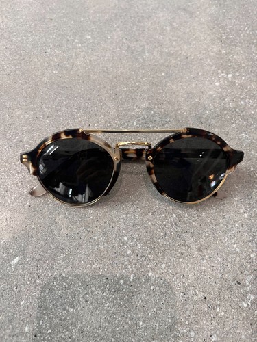 Illesteva milan sunglasses - illesteva, 1