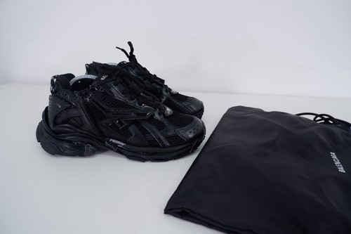 Balenciaga womens runners - balenciaga,