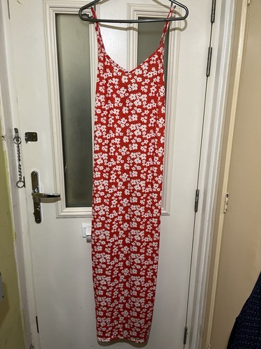 Boohoo red floral dress size - boohoo,