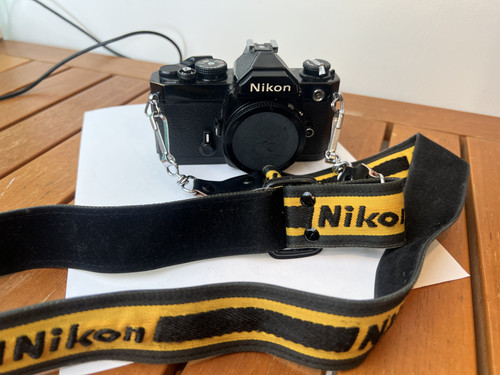 Nikon black camera body - fm,