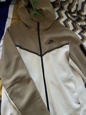 Men’s Nike Sandalwood Tech