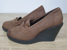 Mantaray Women's Brown Slip-On