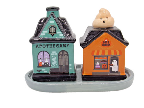 Spooky street boos bakery - street,
