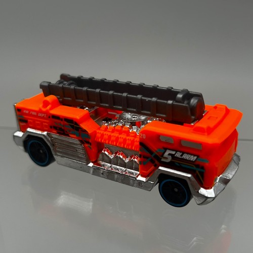 Hot wheels alarm fire engine - alarm,