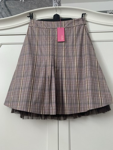 Whistles check pattern feature - check,