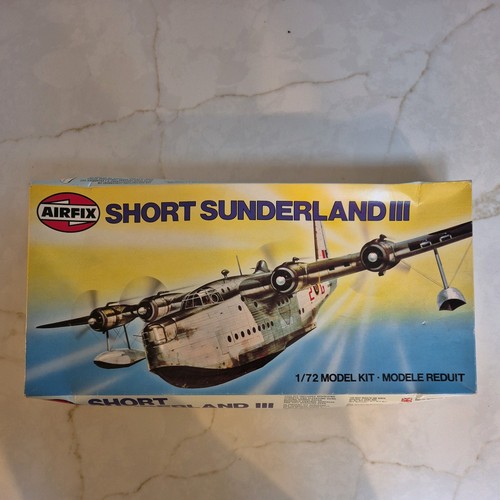 Airfix 72nd scale - kit, short