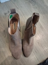 Whistles all leather & suede taupe boots with cuban heel size 6.5 please read