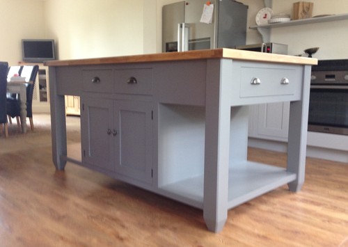 Painted free standing kitchen - painted,
