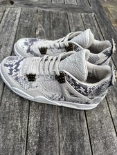 Nike Air Jordan 4 Retro