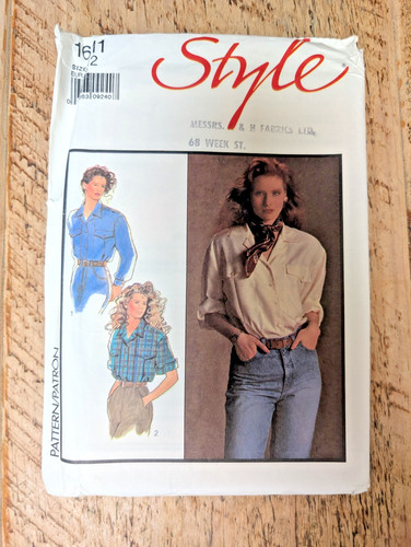 Style 1611 vintage ladies - vintage,