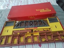 VINTAGE TRI ANG RAILWAY SET