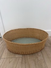 Oval Wicker Cat / Small Dog