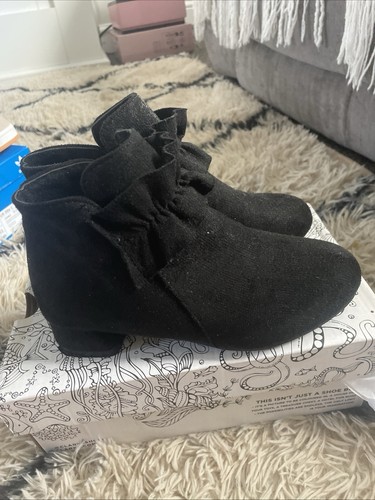 Girls black boots with - girls,