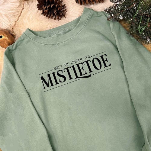 Mistletoe christmas jumper - mistletoe,