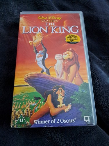 The lion king - lion,