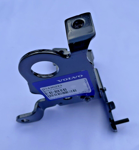 Volvo rear engine lifting - volvo,