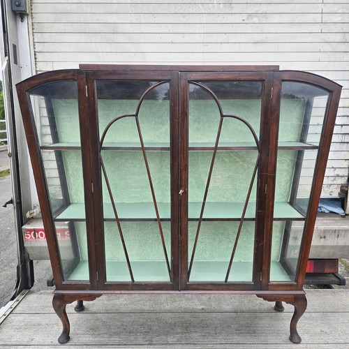 Beautiful art deco display - deco,
