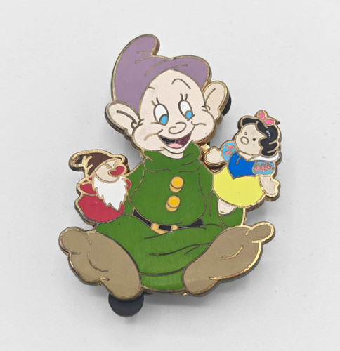 Disney dopey with snow - dopey,