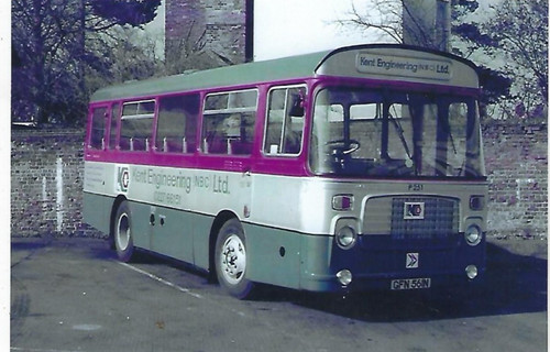 Bus photo gfn561n east kent - gfn561n,