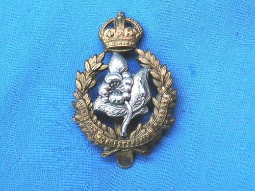 The queens own worcestershire - queens,