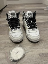 RARE Adidas Originals Star