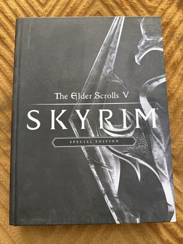 Skyrim guidebook hardback - skyrim,