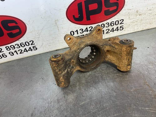 Right rear hub - knuckle, x