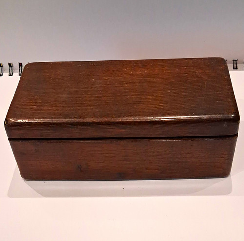 Wooden jewellery trinket box - wooden, jewellery/trinket